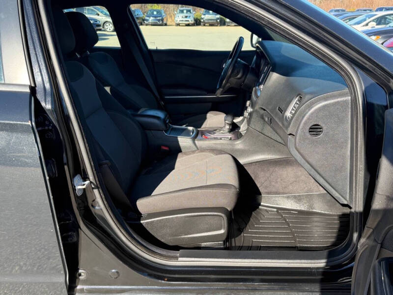 2015 Dodge Charger SE