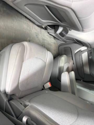 2016 GMC Acadia SLE-2