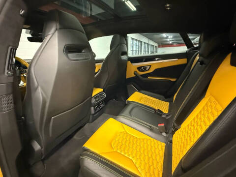 2019 Lamborghini Urus