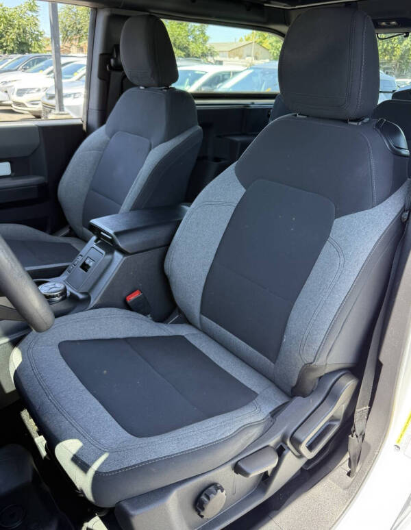 2022 Ford Bronco Base Advanced