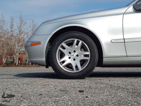 2004 Mercedes-Benz E-Class E 320