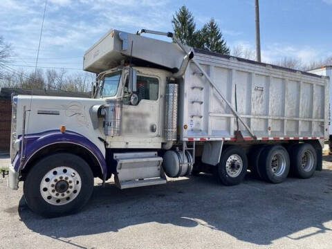 2005 Kenworth W900