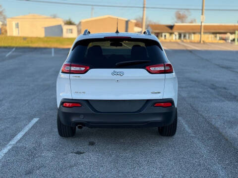 2017 Jeep Cherokee Latitude