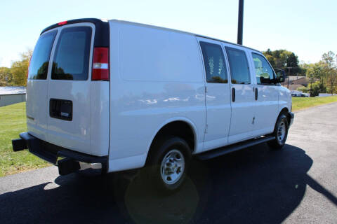 2023 Chevrolet Express 2500