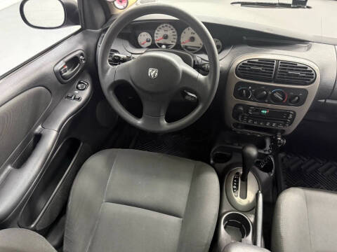 2005 Dodge Neon SXT