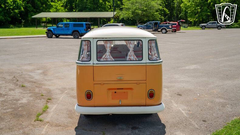 1975 Volkswagen Bus