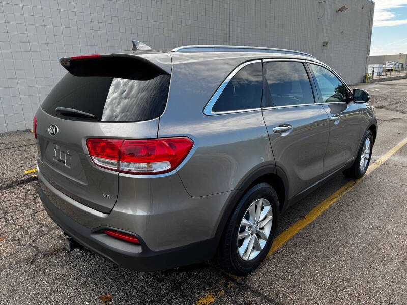2016 Kia Sorento LX V6