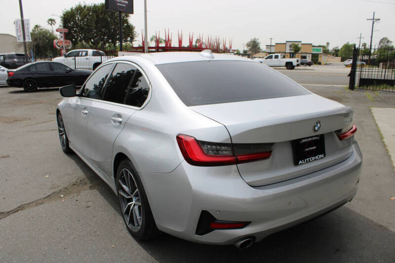 2019 BMW 3 Series 330i