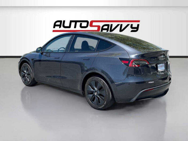 2025 Tesla Model Y Long Range