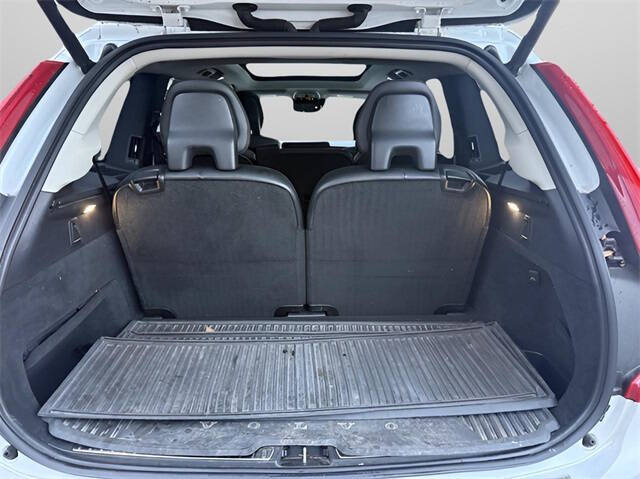 2018 Volvo XC90 T5 Momentum 7-Passenger