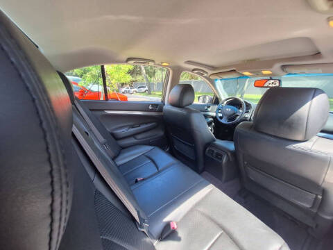 2015 Infiniti Q40