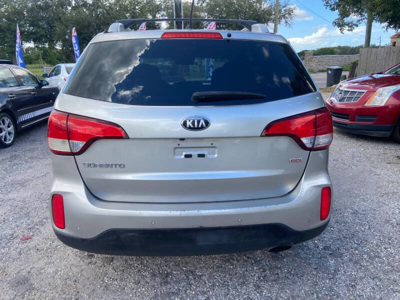 2014 Kia Sorento LX