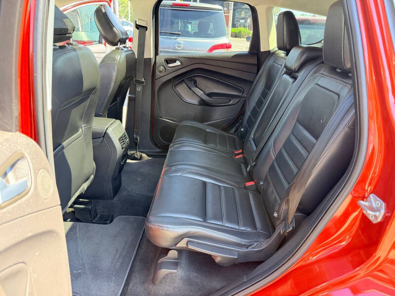 2019 Ford Escape Titanium