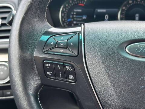 2017 Ford Explorer Platinum