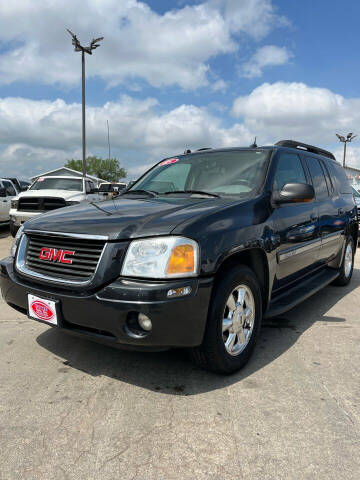 2005 GMC Envoy XL for sale at UNITED AUTO INC in South Sioux City NE