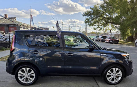 2015 Kia Soul +
