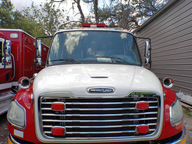 2015 Freightliner M2 106