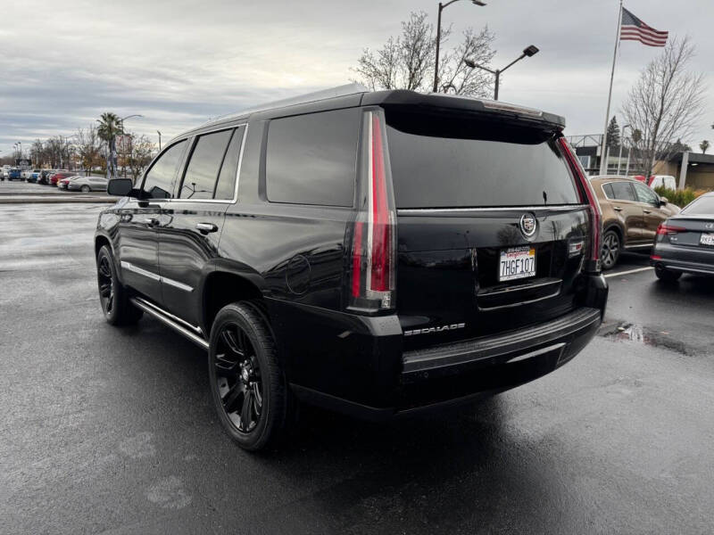 2015 Cadillac Escalade Premium