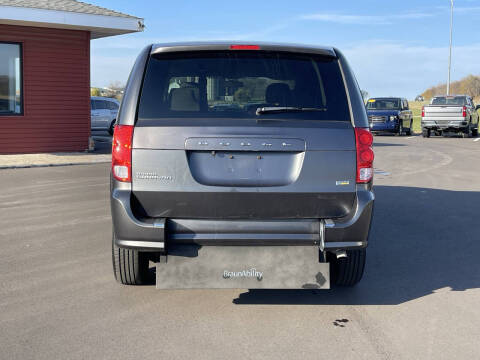 2016 Dodge Grand Caravan SE