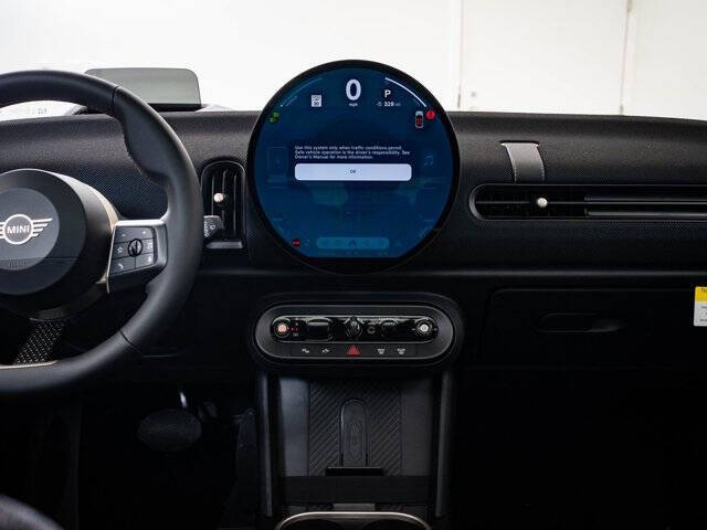 2025 MINI Hardtop 2 Door Cooper Signature Trim