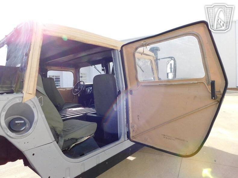 1999 AM General Hummer