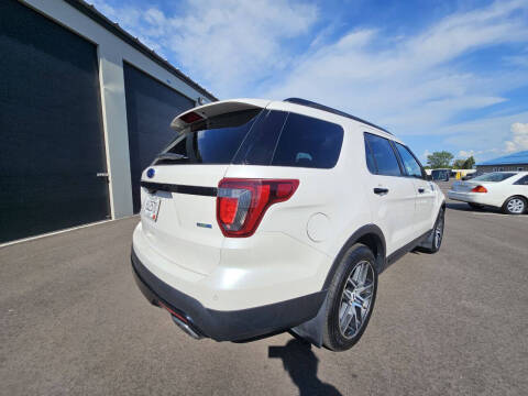 2017 Ford Explorer Sport