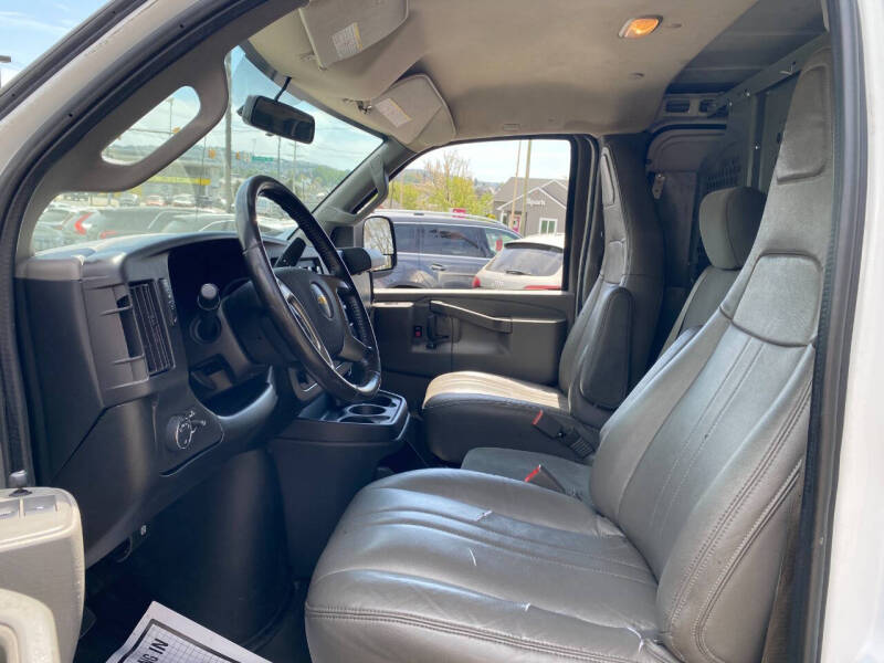 2019 Chevrolet Express 2500