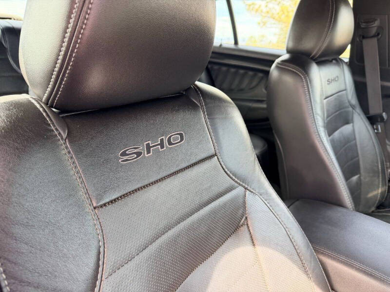 2019 Ford Taurus SHO