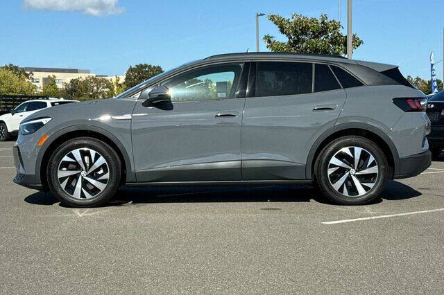 2025 Volkswagen ID.4 Pro