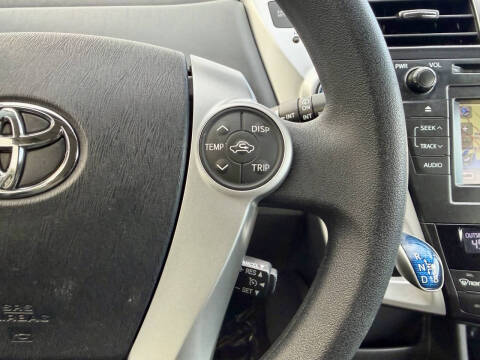 2012 Toyota Prius v Five