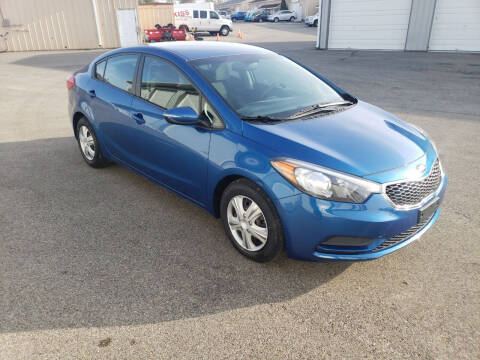 2015 Kia Forte for sale at Exclusive Automotive in West Chester OH