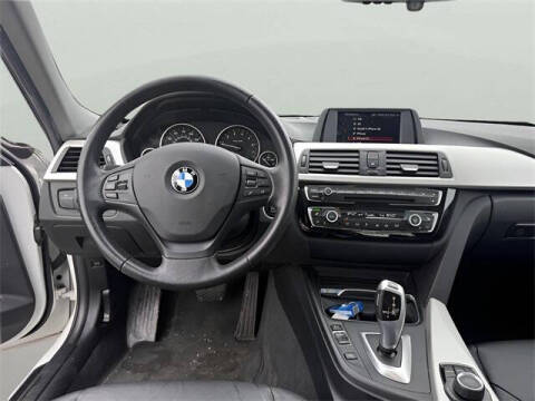 2018 BMW 3 Series 320i xDrive