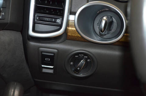 2016 Porsche Cayenne GTS