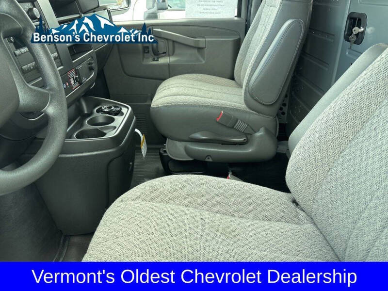 2026 Chevrolet Express 2500