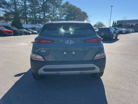 2022 Hyundai Kona SEL