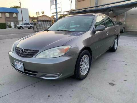 2004 Toyota Camry for sale at Hunter's Auto Inc in North Hollywood CA