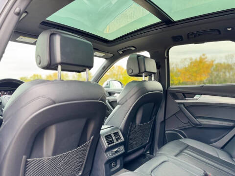 2018 Audi SQ5 3.0T quattro Premium Plus