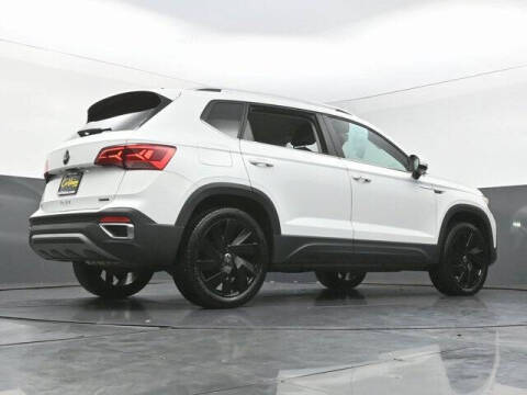 2024 Volkswagen Taos SE 4Motion