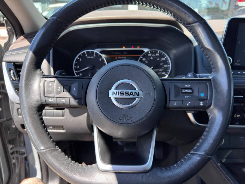 2021 Nissan Rogue SL