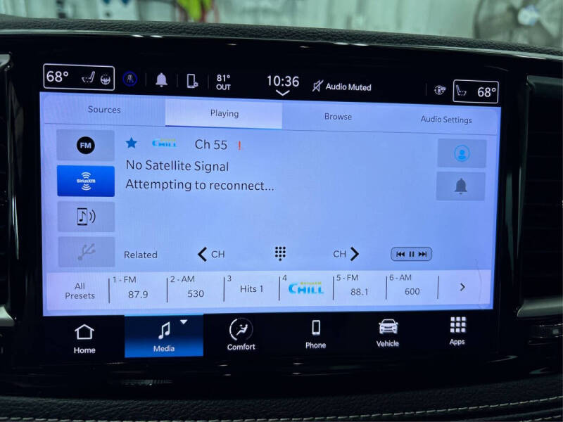 2023 Chrysler Pacifica Touring L