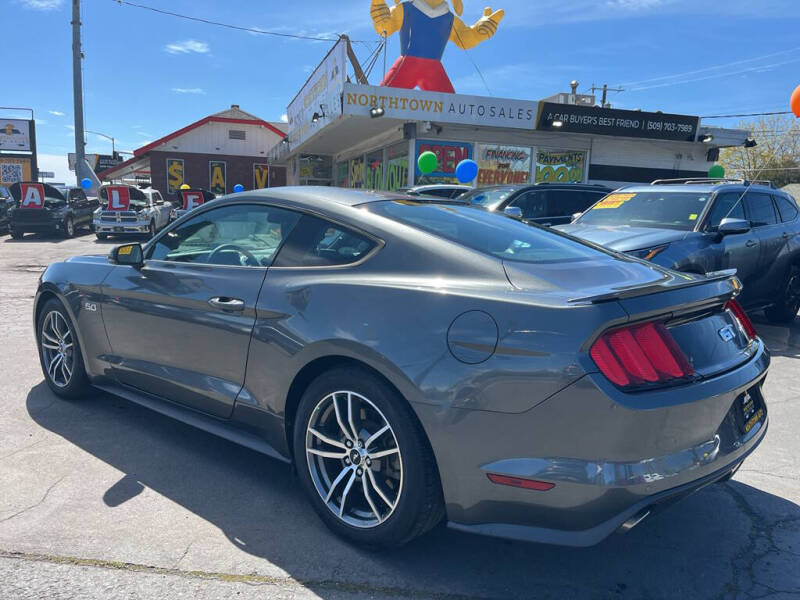 2017 Ford Mustang GT Premium