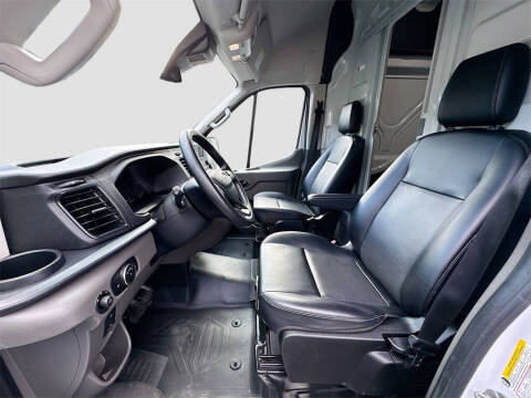 2024 Ford Transit 250