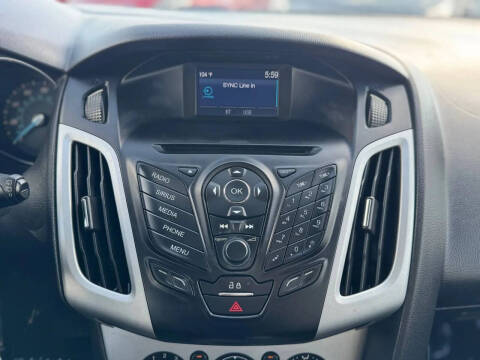 2014 Ford Focus SE