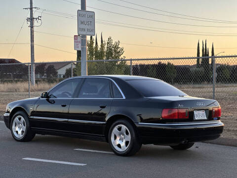 2000 Audi A8 quattro