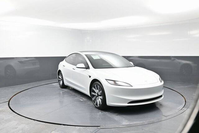 2025 Tesla Model 3 Long Range