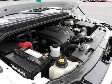 2011 Nissan Titan SV