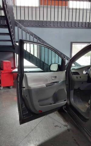 2011 Toyota Sienna