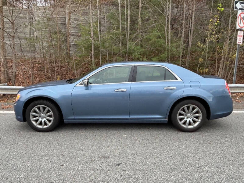 2011 Chrysler 300 Limited