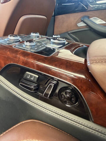 2011 Audi A8 L quattro