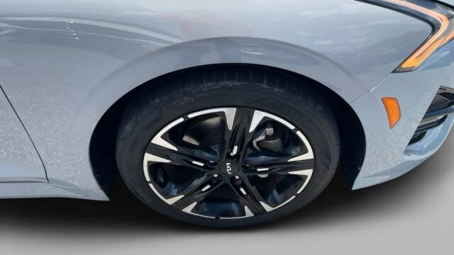 2023 Kia K5